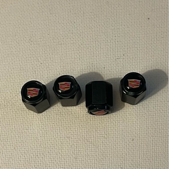 Cadillac Valve Stem Caps in Black set of 4 NWT - Picture 1 of 4